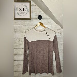 FINAL DROP! Vanilla Bay color block shirt with buttons on the shoulder. Medium.